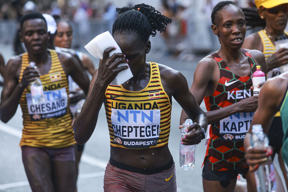 Rebecca Cheptegei, durante la prueba de maratón de los Mundiales disputados en Budapest (Fuente: EFE)