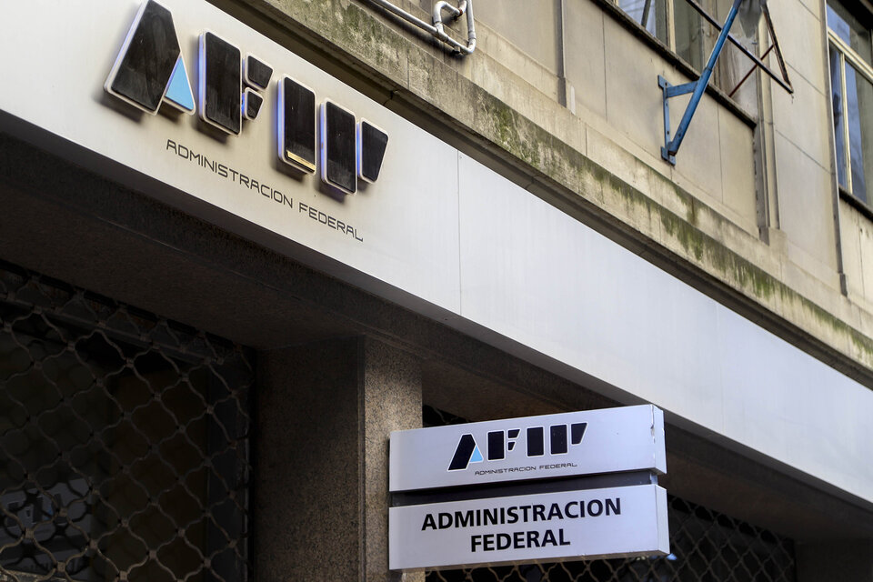 AFIP enumeró los criterios a tener en cuenta a la hora de regularizar activos. (Fuente: NA)