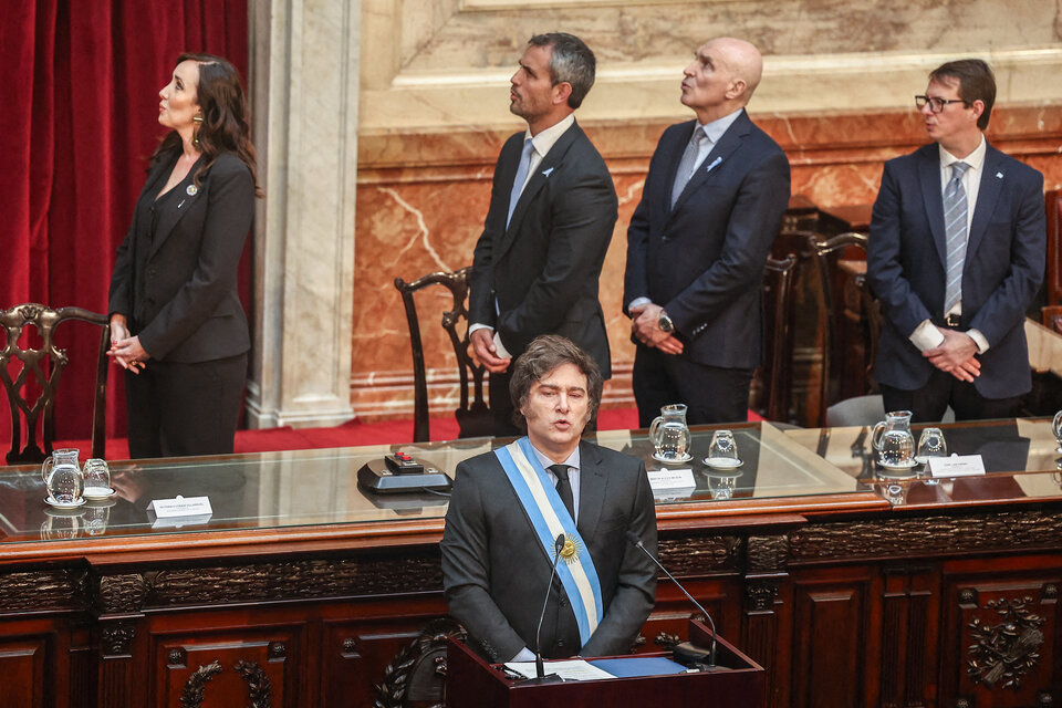 La pirotecnia ajustadora del Presidente no repara en cálculos lógicos.  (Fuente: AFP)