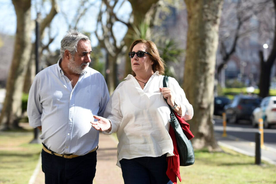 Miguel Fernández y Elsa Llenderrozas, la fórmula del oficialismo radical para el Comité provincial.  (Fuente: Archivo)