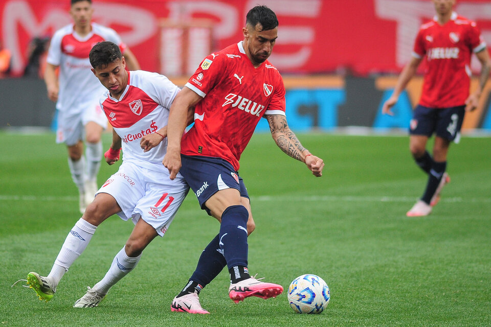 Partido chato y con pocas situaciones de gol. (Fuente: Fotobaires)