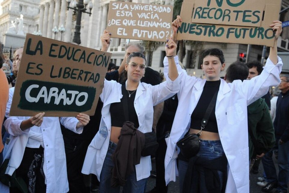 Marcha universitaria (Fuente: Archivo)