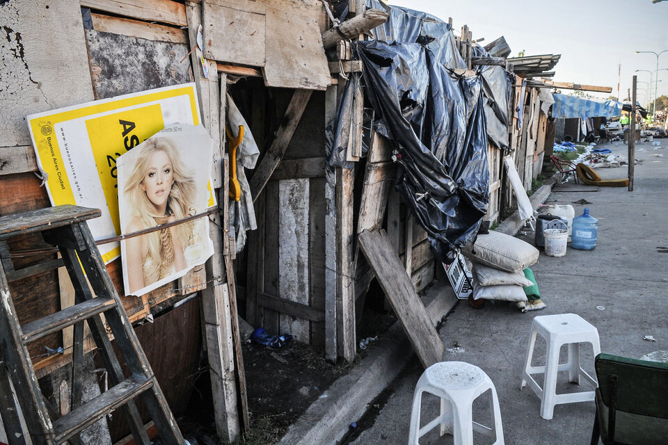  “Nos han cortado los alimentos y nos han dejado sin poder ayudar al que más necesita”, dijo a este diario María, trabajadora de un comedor en el Conurbano bonaerense. (Fuente: Archivo)