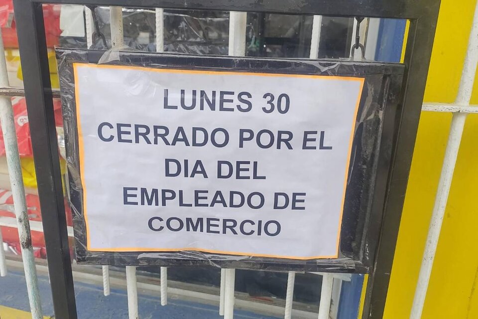 Día del Empleado de Comercio 2024.