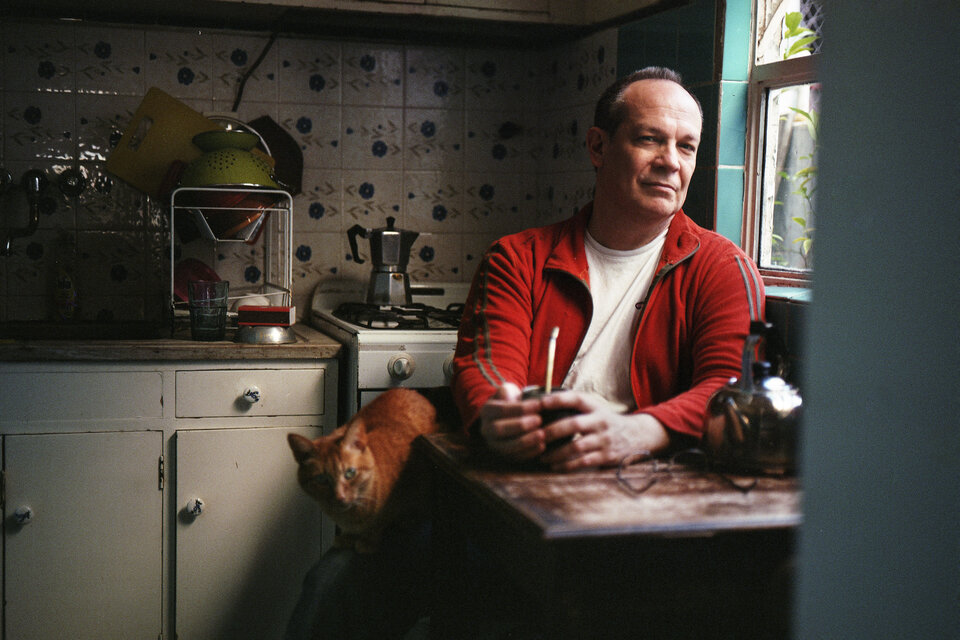 Martín Pérez, fotografiado en su cocina (Fuente: Adolfo Rozenfeld)