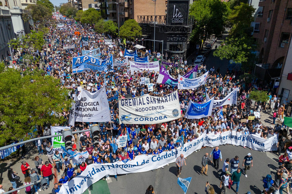 Miles de personas se movilizaron en las principales ciudades del país