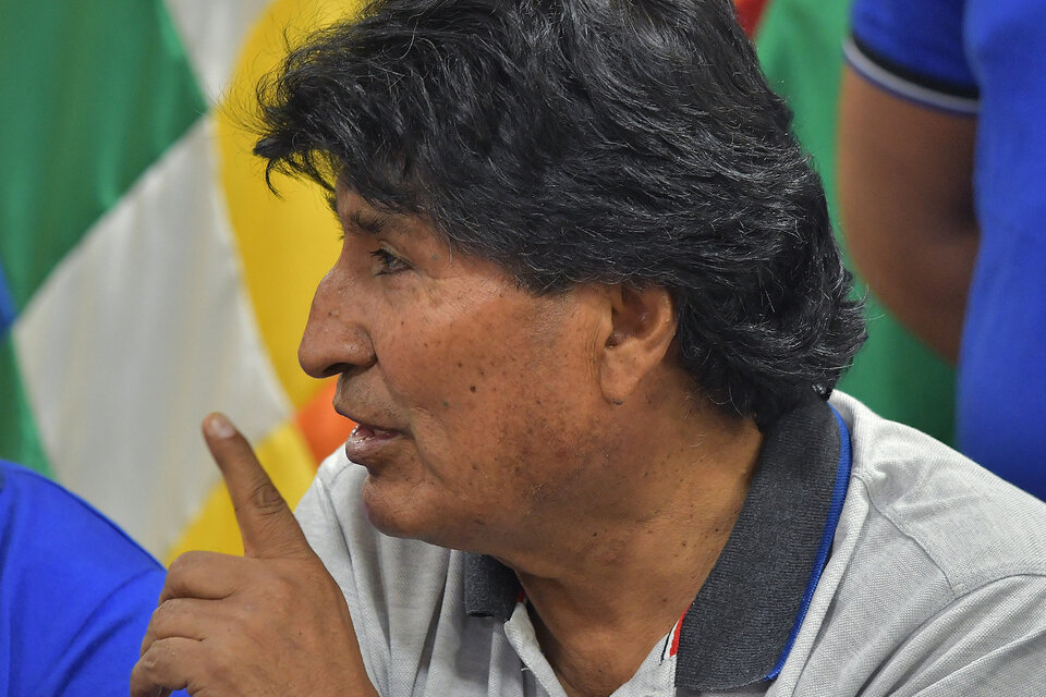 Evo Morales denuncia una "persecución política" para evitar su candidatura presidencial (Fuente: EFE)