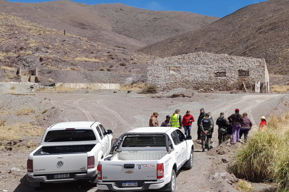 Autoridades provinciales en la Quebrada de la Quesera.  (Fuente: Gentileza)