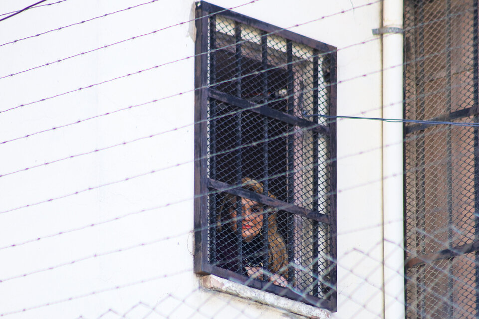 La expresidenta de facto Jeanine Áñez está detenida en la cárcel de Miraflores (Fuente: EFE)