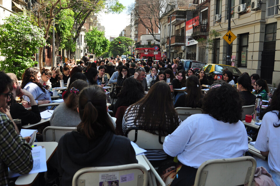 Hubo clases públicas en todo el país y unos 50 edificios permanecen tomados. (Fuente: Valeria Ruiz)