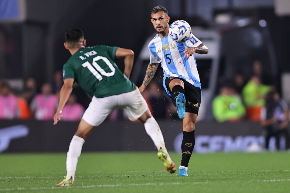 Paredes ingresó en el segundo tiempo ante Bolivia (Fuente: AFP)