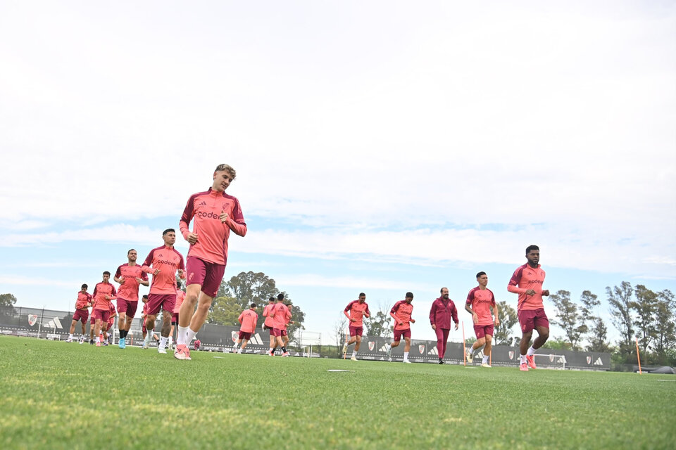 River se entrenó en el predio de Ezeiza (Fuente: Prensa)