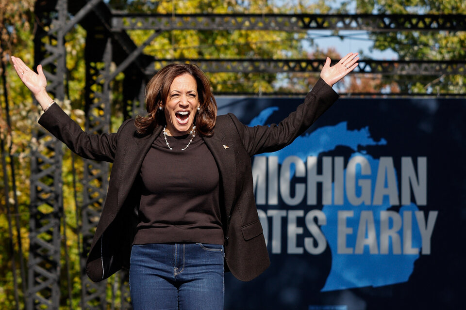 Kamala Harris en un acto de campaña en Grand Rapids, Michigan. (Fuente: AFP)