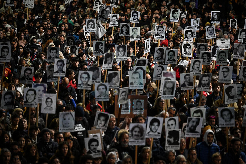 Los reclamos de Justicia y Memoria movilizaron a la justicia uruguaya. (Fuente: AFP)