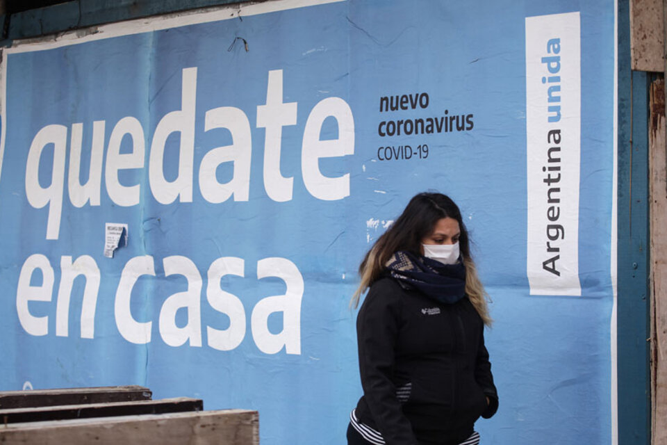 Coronavirus: según una encuesta, "seis de cada diez argentinos considera que es necesario aplicar más restricciones"