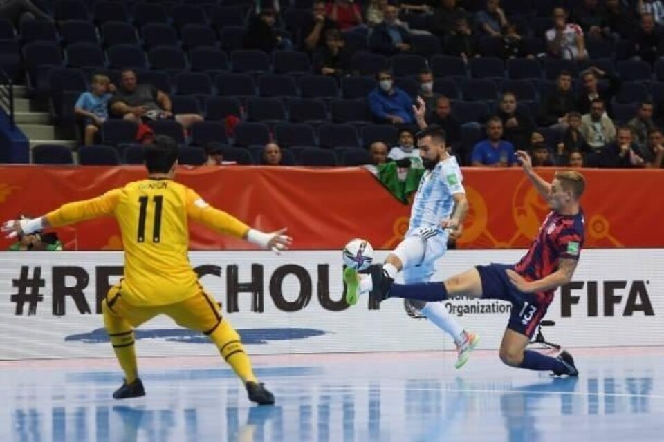 Pablo Taborda, jugador de la selección de Futsal: "Queremos llevar la copa a la Argentina"