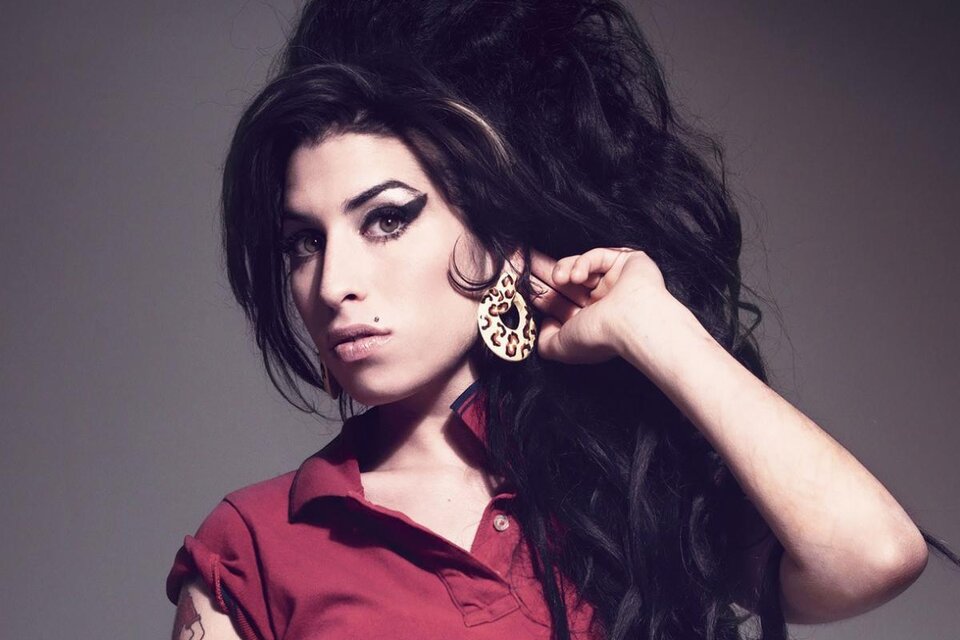 Diez años sin Amy Winehouse: la diva del soul con una dura infancia y una muerte trágica