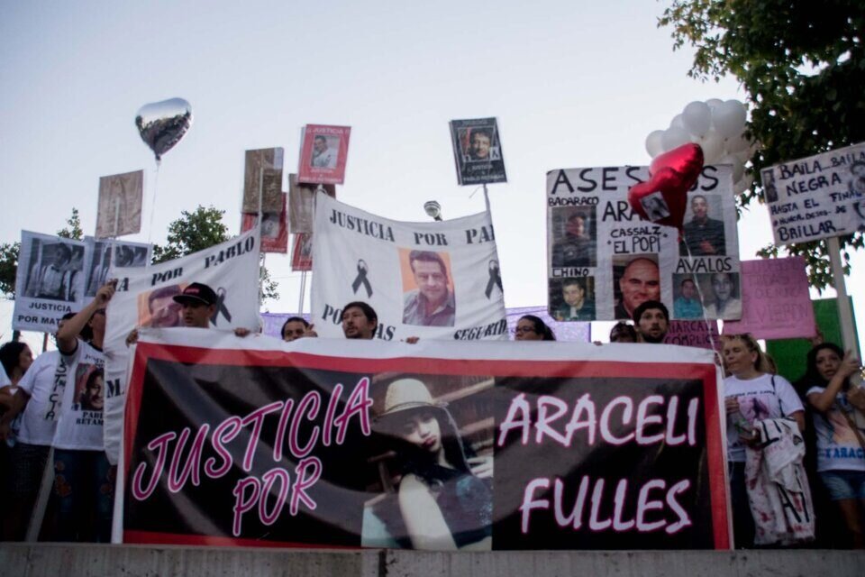 Condenaron a prisión perpetua a tres de los ocho acusados por el femicidio de Araceli Fulles