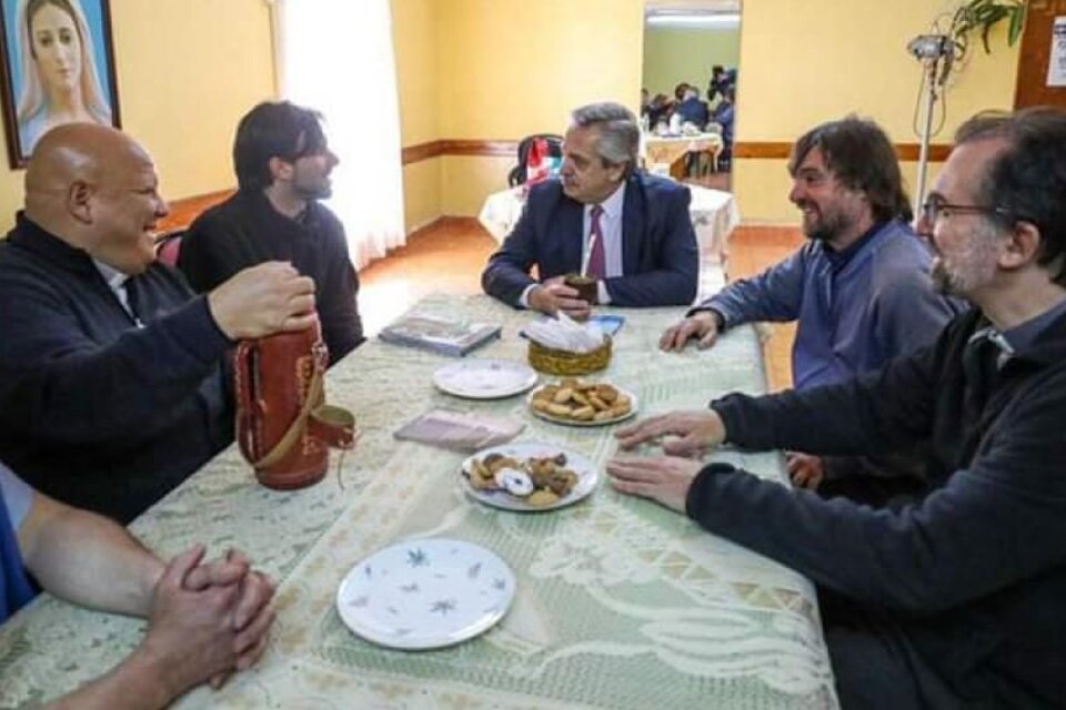 Alberto Fernández se reunió con curas villeros