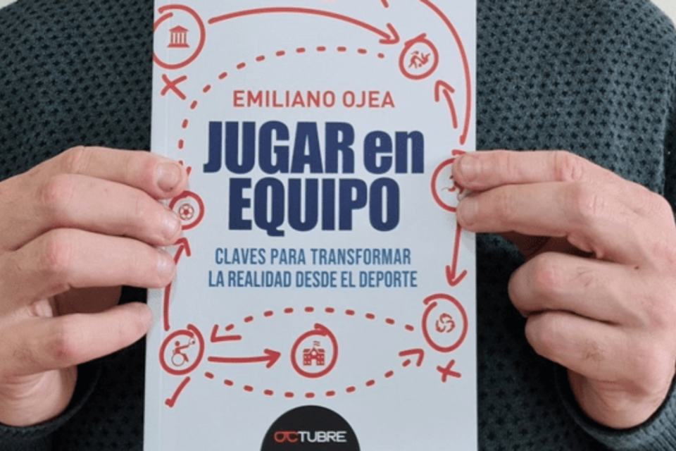 Editorial Octubre presenta Editorial Octubre presenta