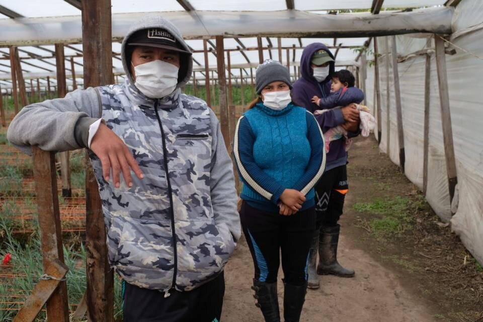 Más de 100 trabajadores golondrina se encuentran varados en el límite entre San Juan y Mendoza