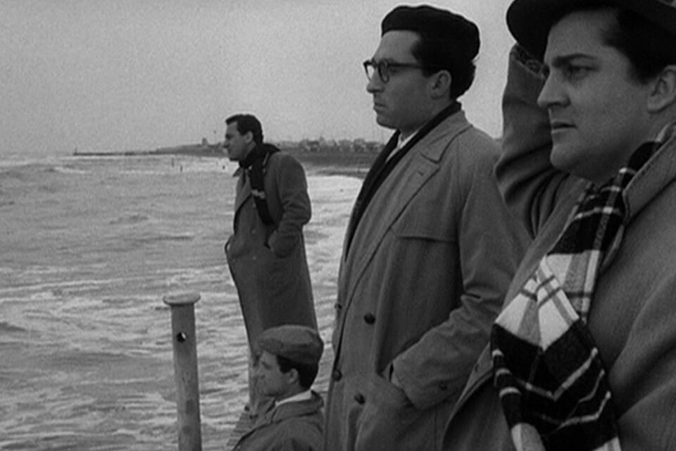 Reabren los cines con la vuelta de un clásico: "Los inútiles", de Fellini