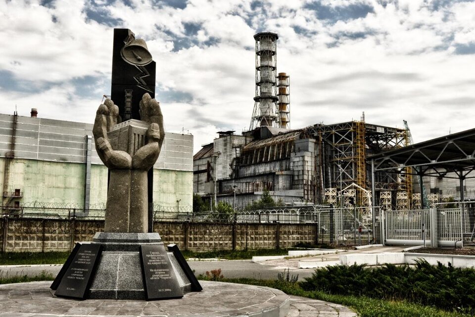 Por qué Rusia avanza sobre Chernóbil y qué pasa con la radiación en el lugar