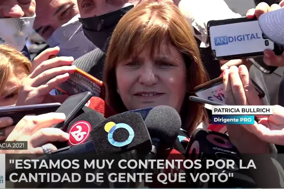 Votó Patricia Bullrich: celebró la mayor participación y se distanció de Javier Milei