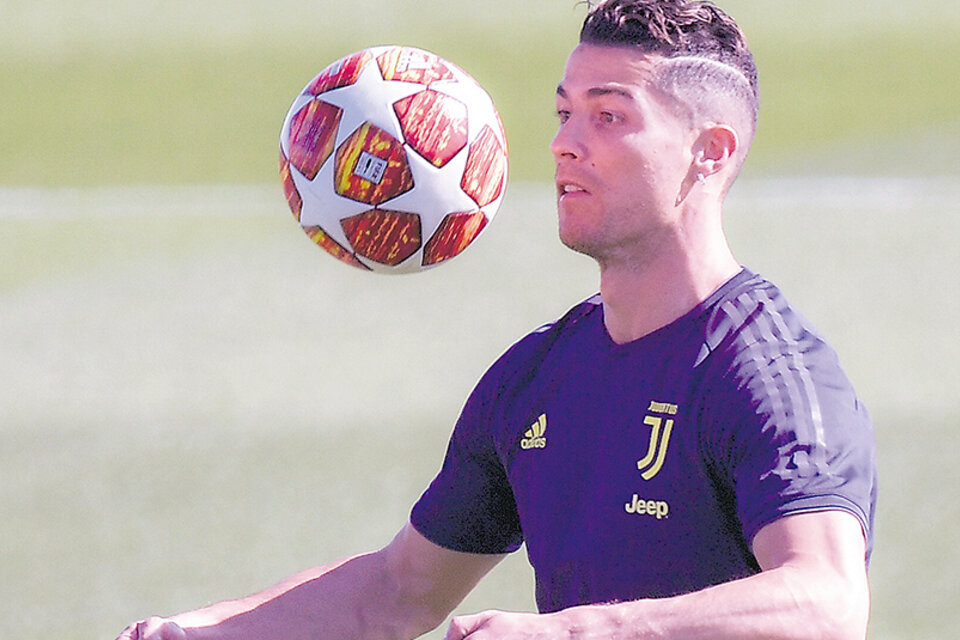 Cristiano Ronaldo iniciará su segunda temporada en Juventus, de Italia. (Fuente: AFP)