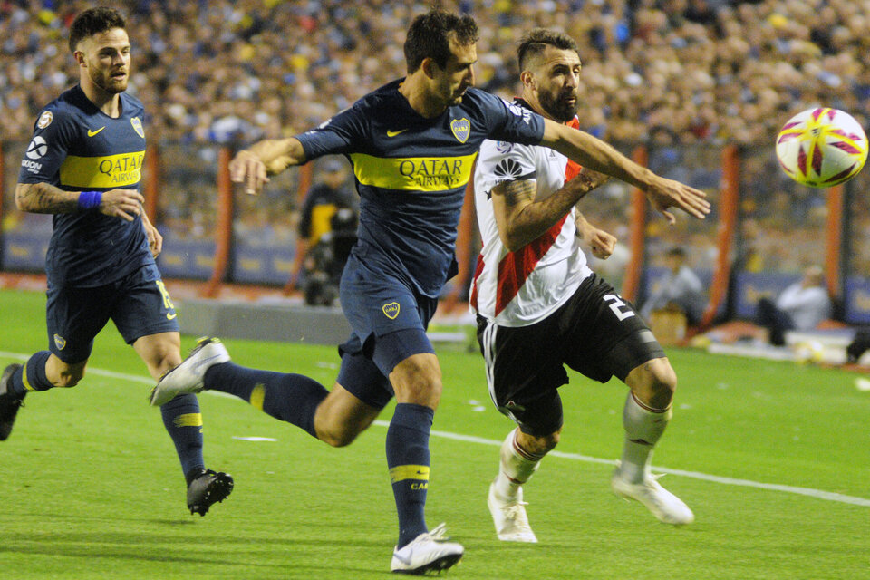 Izquierdoz y Pratto en la primera final de la Copa Libertadores. (Fuente: Alejandro Leiva)