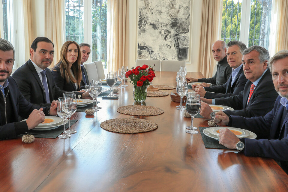 Macri y los gobernadores aliados siguieron discutiendo su estrategia electoral. (Fuente: Télam)
