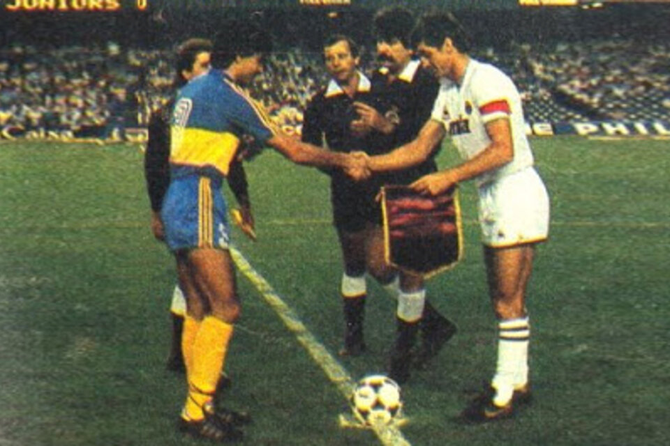 Boca-Aston Villa jugaron el 22 de agosto de 1984. Ganaron los xeneizes 2-0.