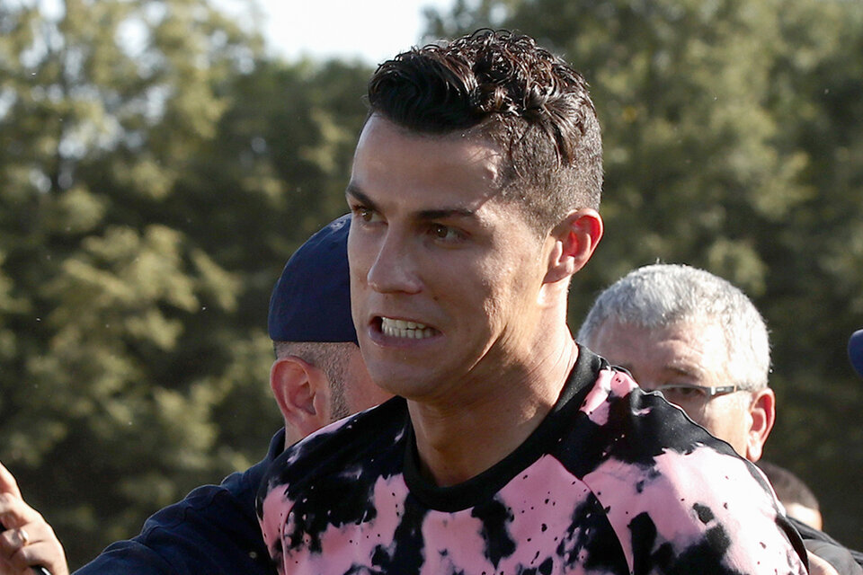 Cristiano Ronaldo volvió a expresarse sobre su rivalidad con Lionel Messi. (Fuente: AFP)