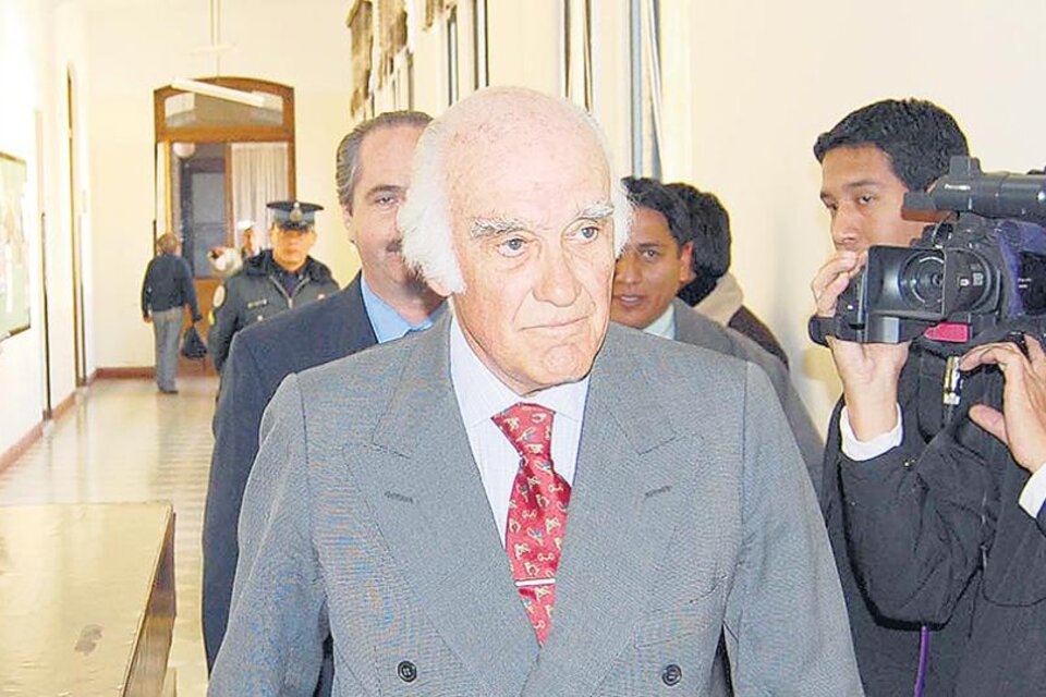 Hace pocos día comenzó en Salta el juicio al ex juez Ricardo Lona, acusado por su rol en la desaparición del ex gobernador Miguel Ragone, en 1976.