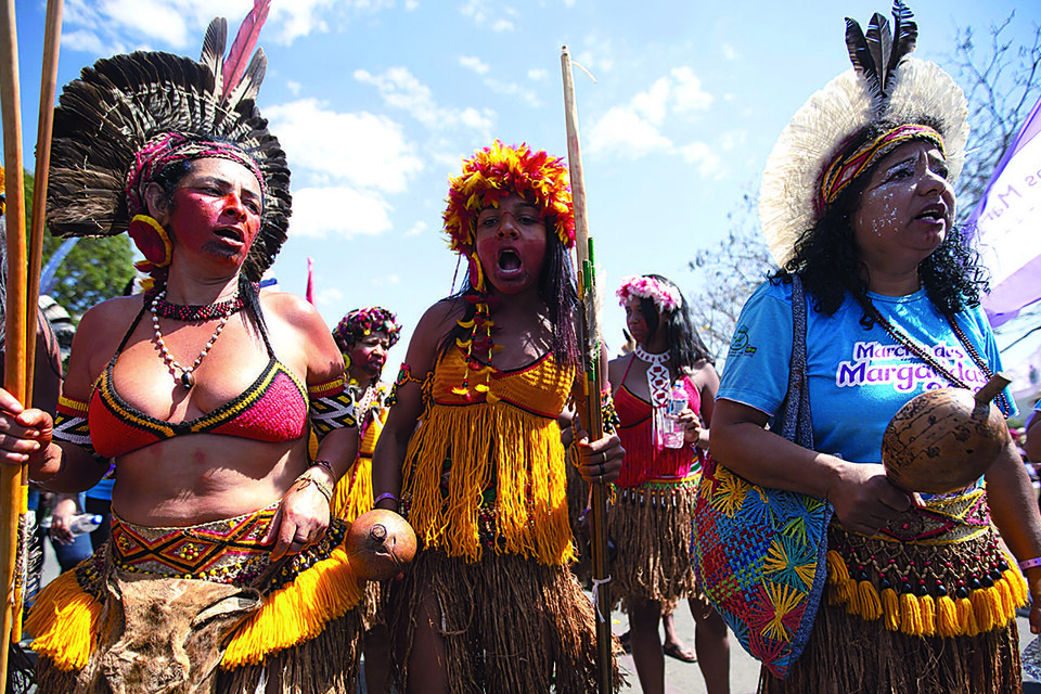 Marcha de Mujeres Indígenas en Brasil (Fuente: EFE)
