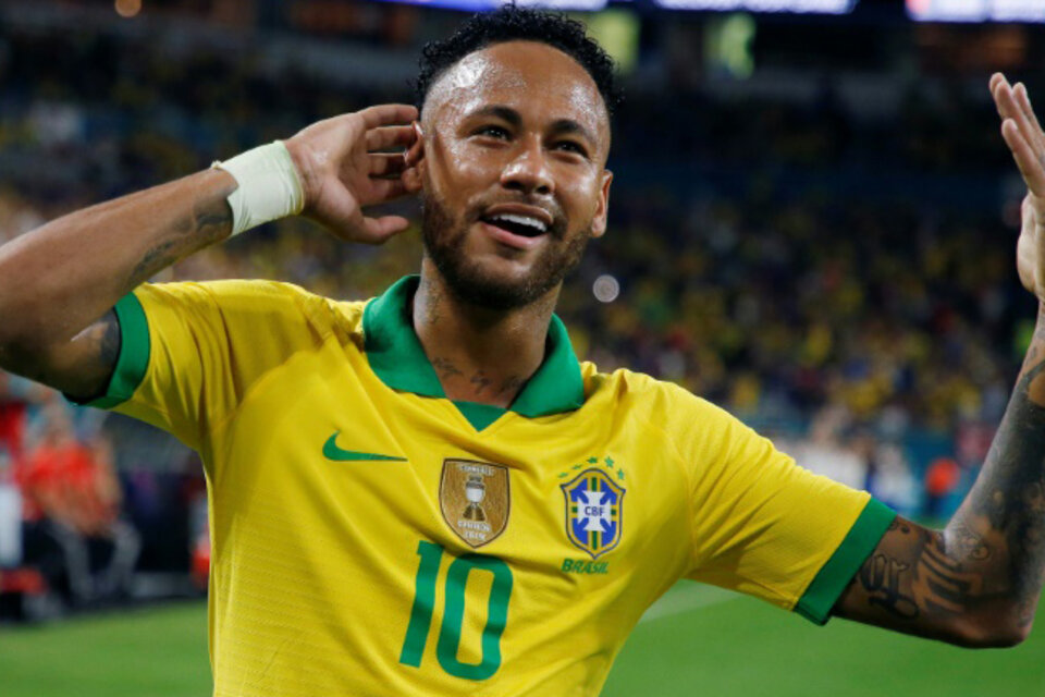 Neymar festeja el gol del empate. (Fuente: AFP)