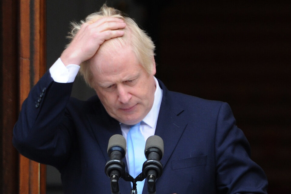 En su último día de sesiones, el Parlamento asestó otro duro golpe a Boris Johnson. (Fuente: EFE)