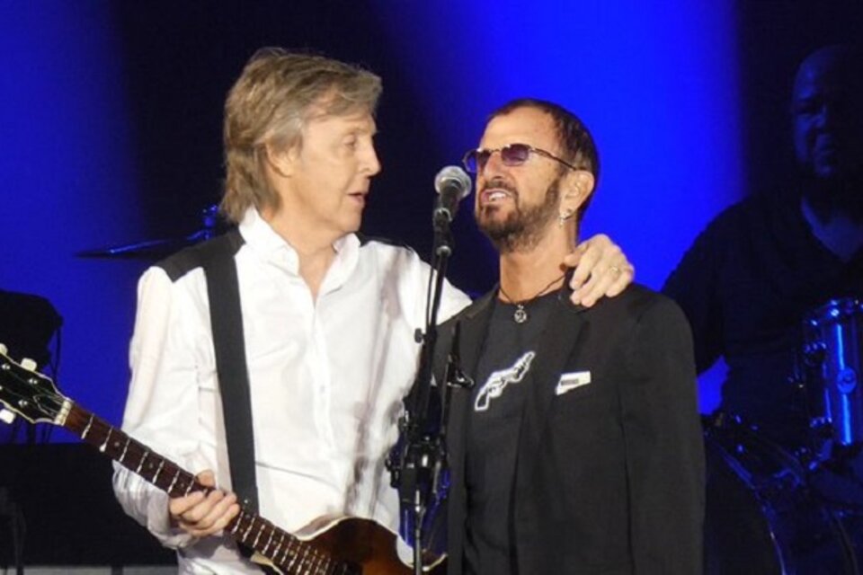 Paul y Ringo se reunieron en homenaje a Lennon.  (Fuente: Twitter)