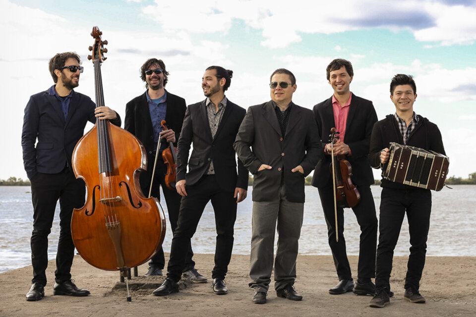 Mariano Asato, Ramiro Gallo, Omar Torres, Agustín Casenove, Luciano Tobaldi y Lucas Querini, (Fuente: Gentileza Nano Pruzzo)