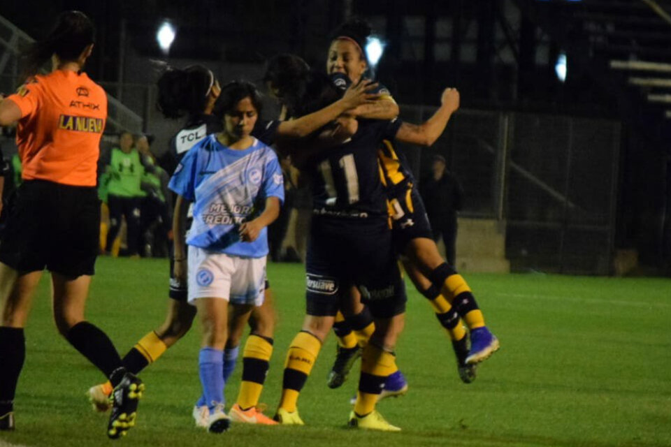 Rosario Central tuvo un inmejorable debut en Primera División.