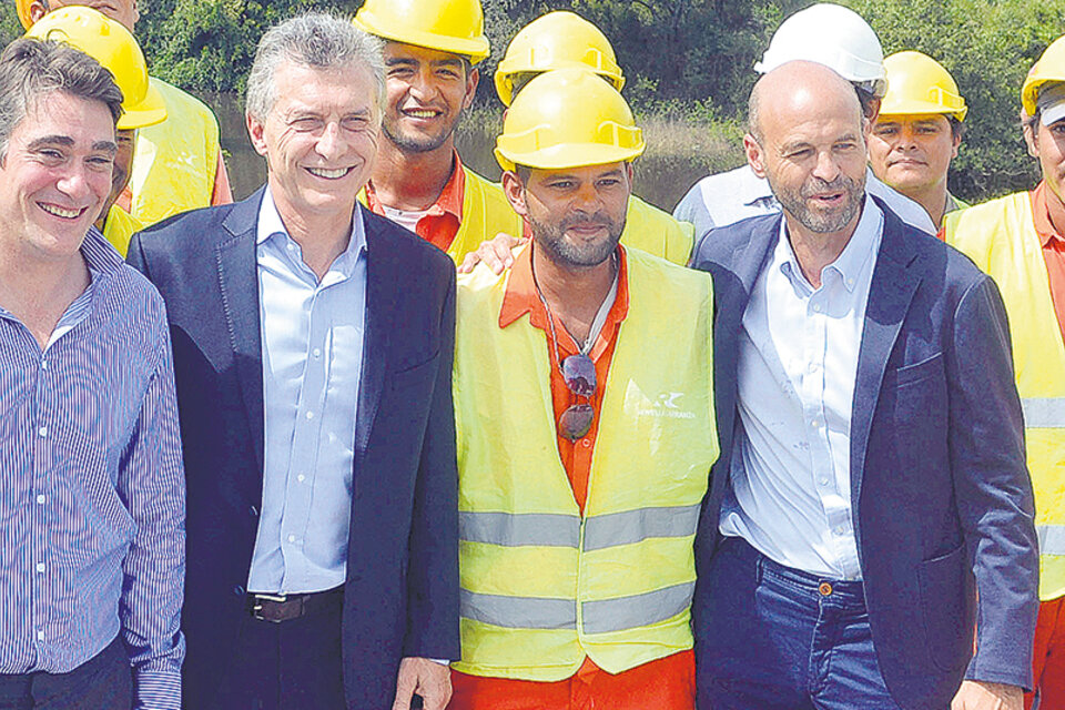Mauricio Macri, Guillermo Dietrich y Javier Iguacel. (Fuente: NA)
