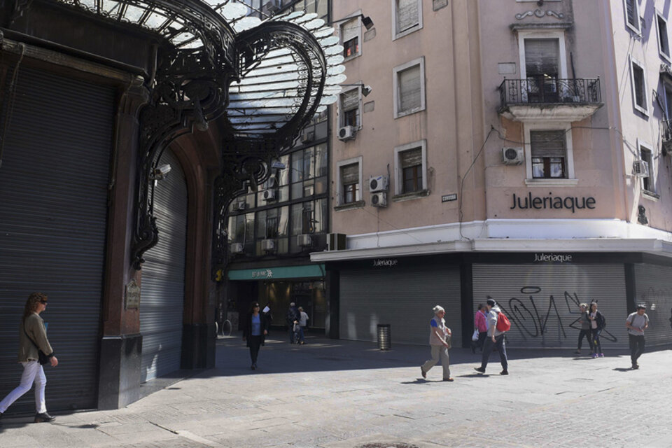 En Córdoba y Sarmiento, la falta de actividad fue notoria. (Fuente: Sebastián Granata)