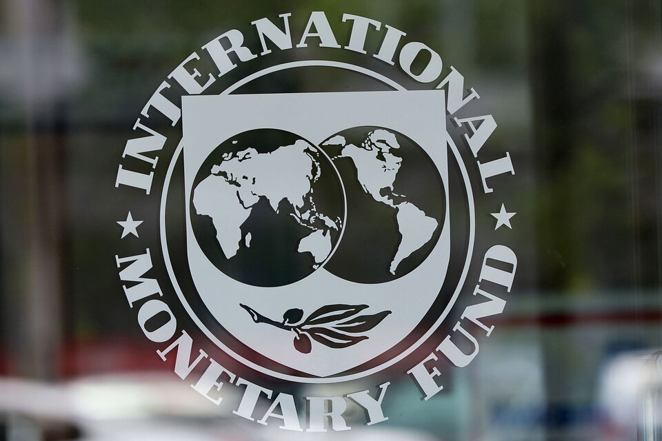 En estas semanas queda en evidencia el rol que juega el FMI en condicionar al próximo gobierno.