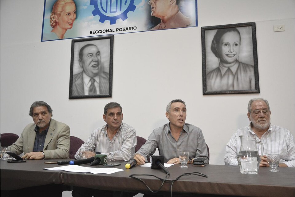 Lenci, Donello, Cerra y Conde en la sede de la UOM. (Fuente: Sebastián Joel Vargas)