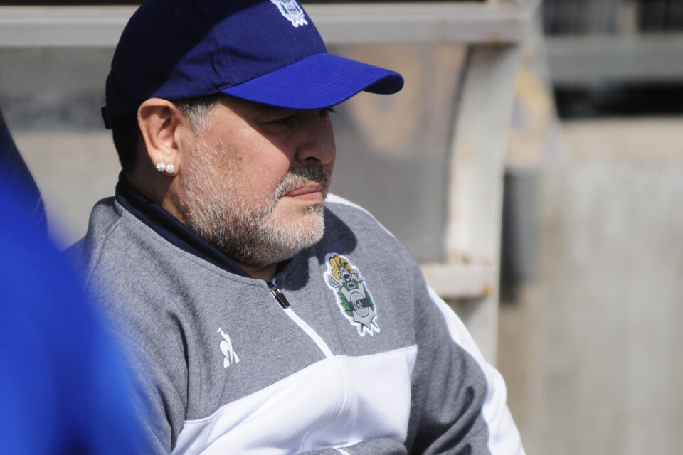 "River es un equipazo, pero el penal no fue", dijo Maradona. (Fuente: Alejandro Leiva)