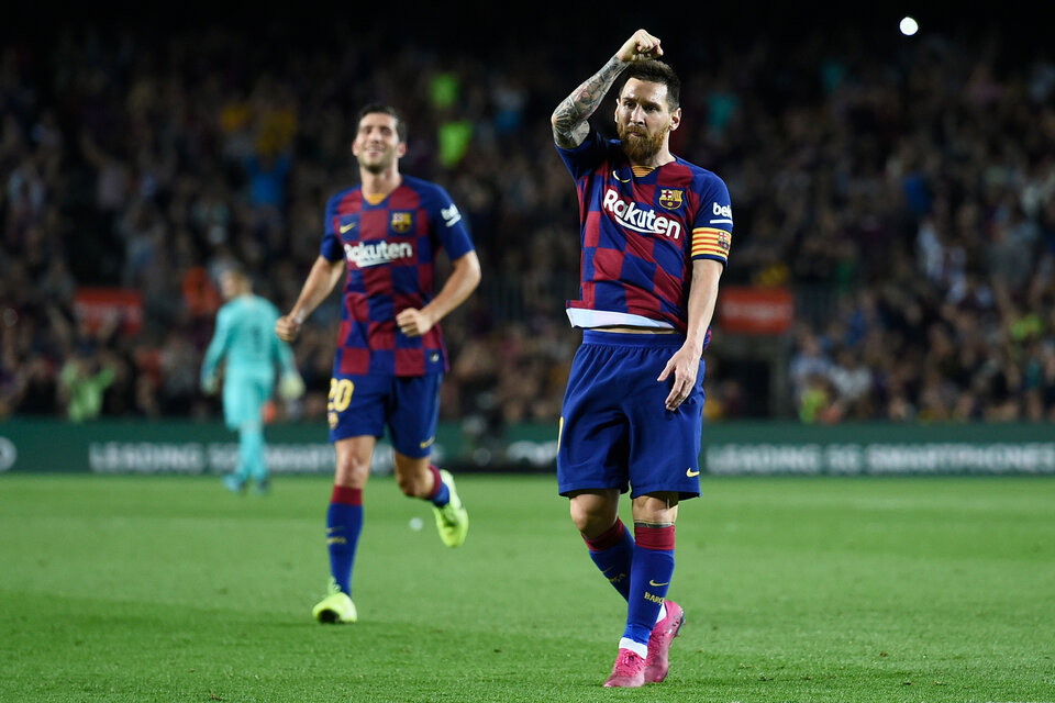 Messi festeja el cuarto del Barça ante Sevilla. (Fuente: AFP)