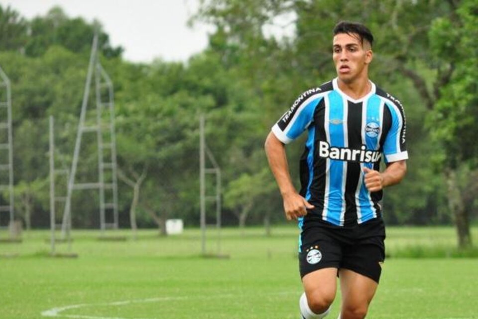 Ezequiel Esperón tuvo un breve paso por Gremio, de Brasil. (Fuente: AFP)