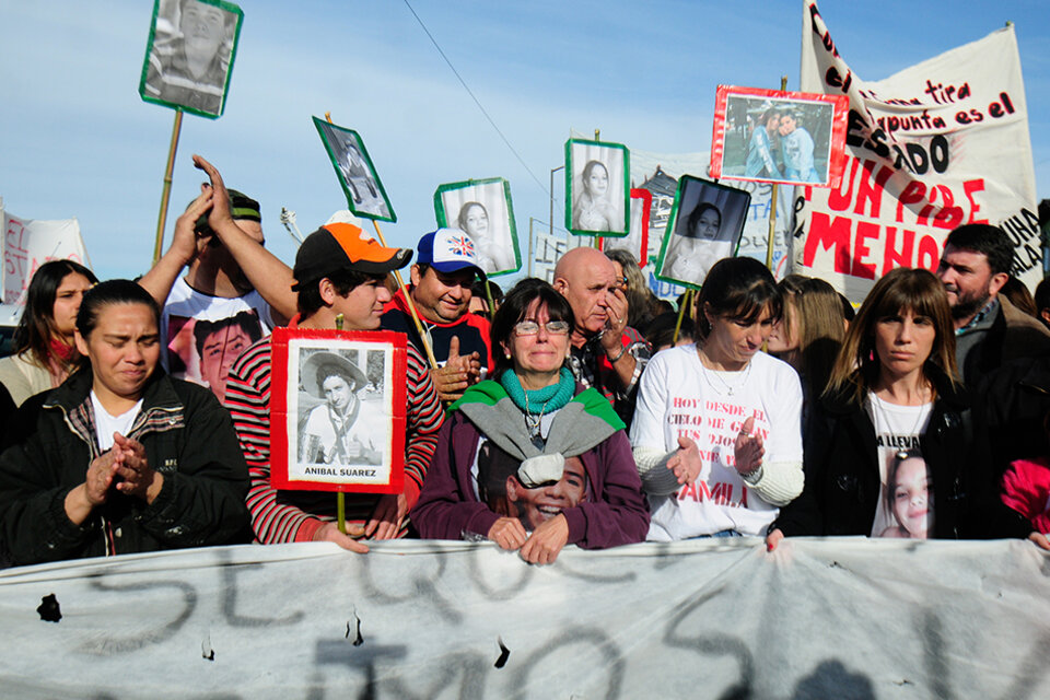Una de las marchas de familiares de víctimas de la masacre de San Miguel del Monte. (Fuente: Alejandro Leiva)