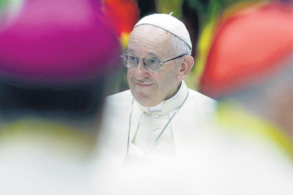 Jorge Bergoglio habló con los obispos en una visita de estos a El Vaticano.