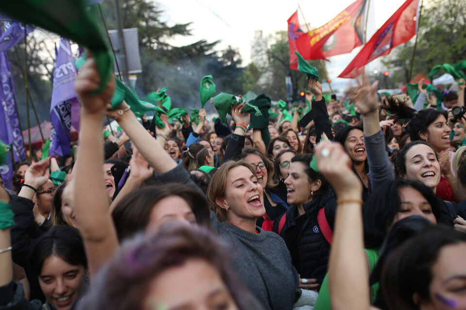 Con una convocatoria masiva empezó el 34 Encuentro Nacional de Mujeres en La Plata   (Fuente: Jose Nicolini)